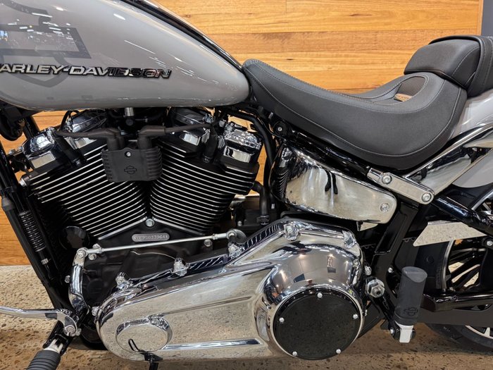 2025 Harley-davidson FXBR BREAKOUT (117) Billiard Gray