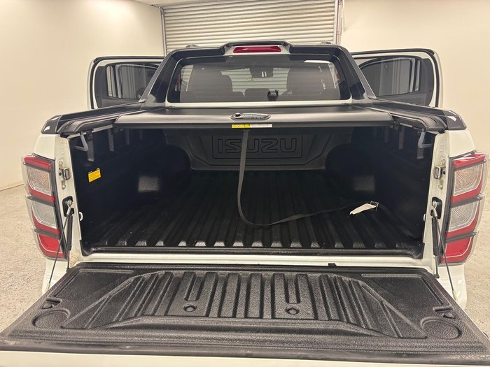 2024 Isuzu D-MAX X-TERRAIN MY24 4X4 Dual Range Mineral White