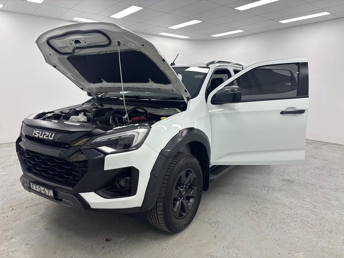 2024 Isuzu D-MAX X-TERRAIN MY24 4X4 Dual Range Mineral White