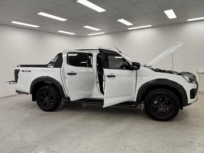 2024 Isuzu D-MAX X-TERRAIN MY24 4X4 Dual Range Mineral White