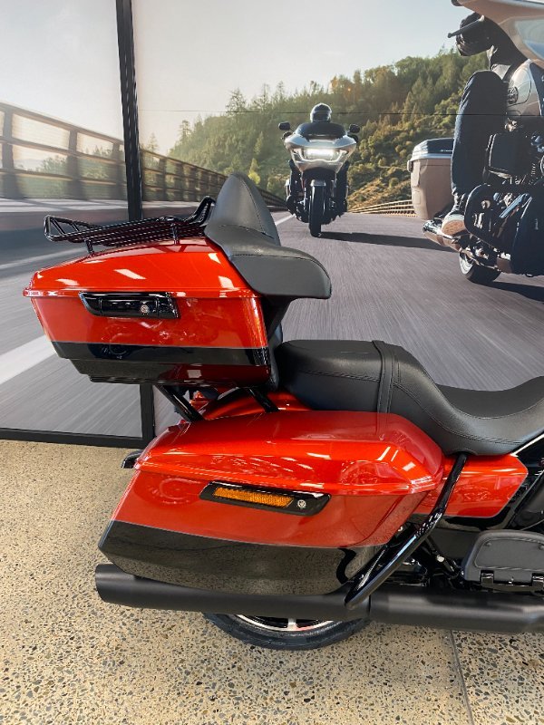 2025 Harley-davidson FLHXU STREET GLIDE ULTRA (117) WHISKEY FIRE