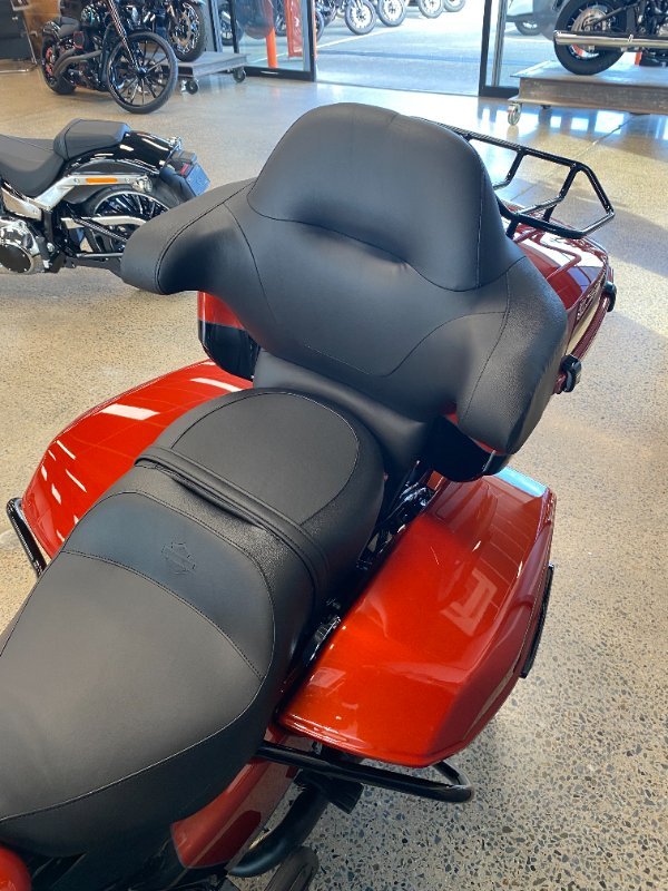 2025 Harley-davidson FLHXU STREET GLIDE ULTRA (117) WHISKEY FIRE