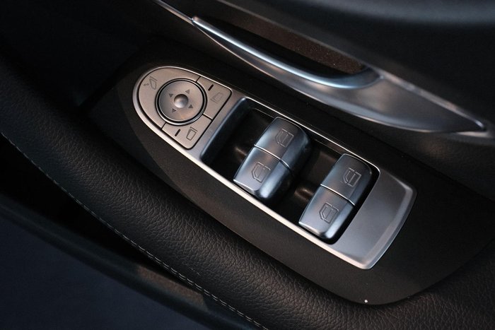 2019 Mercedes-Benz E-Class E300 C238 White