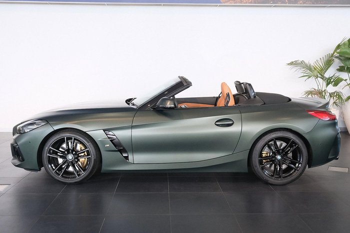 2025 BMW Z4 M40i G29 Green
