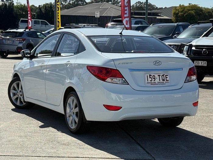 2013 Hyundai Accent Elite RB2 Crystal White