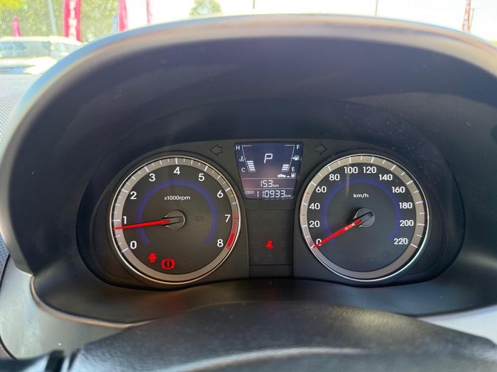 2013 Hyundai Accent Elite RB2 Crystal White
