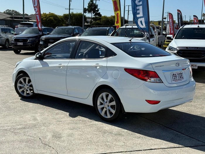 2013 Hyundai Accent Elite RB2 Crystal White
