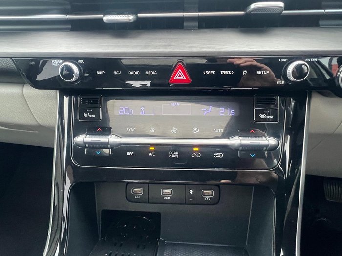 2022 Kia Carnival Platinum KA4 MY23 Silky Silver