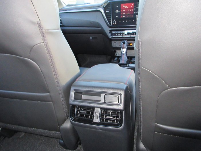 2025 Isuzu D-MAX X-TERRAIN