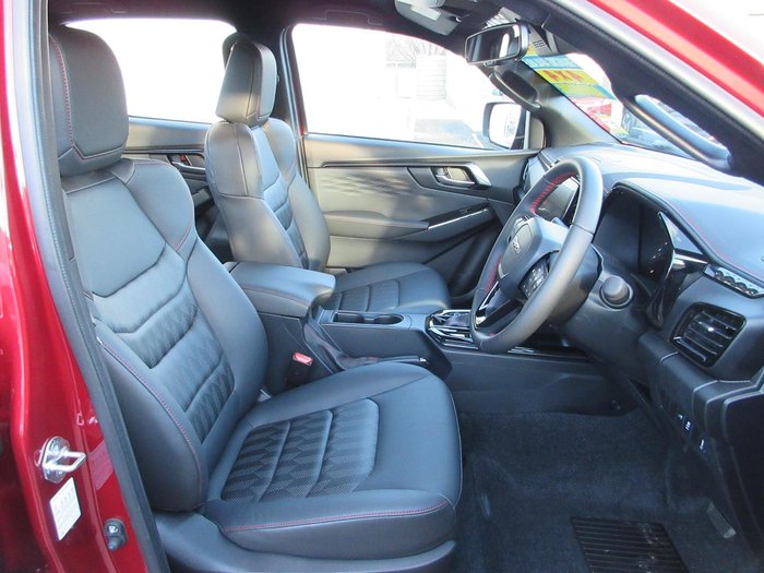 2025 Isuzu D-MAX X-TERRAIN