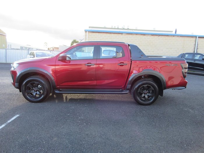 2025 Isuzu D-MAX X-TERRAIN