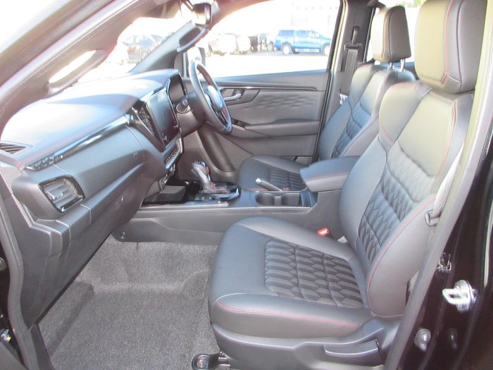 2025 Isuzu D-MAX X-TERRAIN