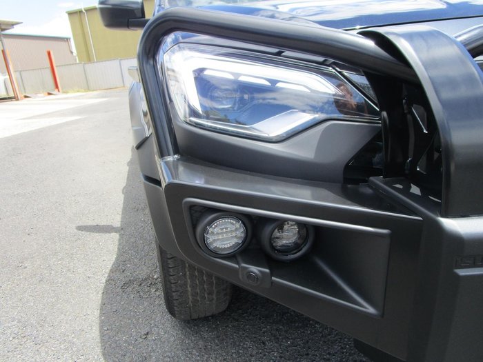 2025 Isuzu D-MAX X-TERRAIN