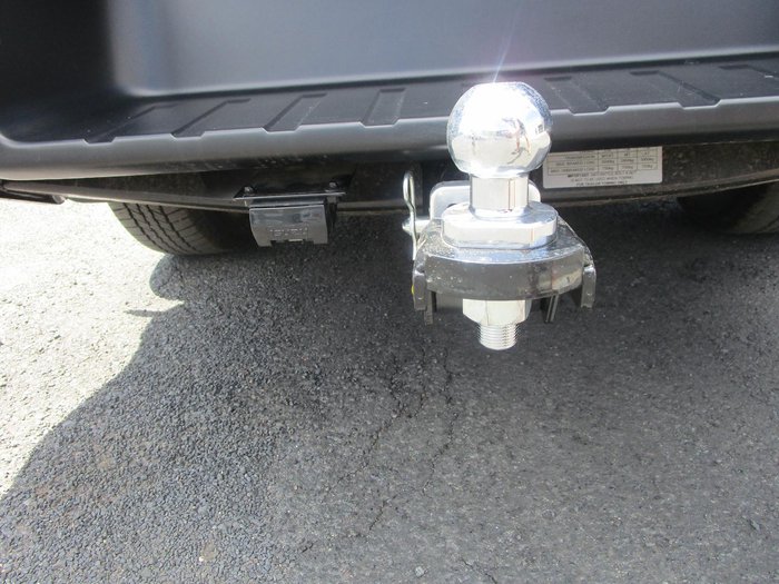 2025 Isuzu D-MAX X-TERRAIN