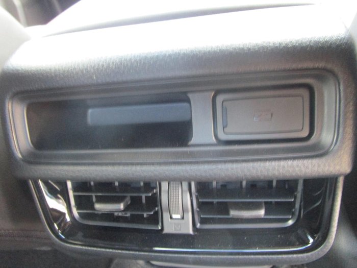 2025 Isuzu D-MAX X-TERRAIN