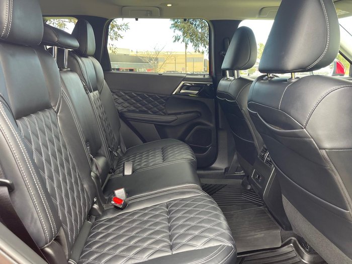 2024 Mitsubishi Outlander Exceed ZM MY24 AWD Red Diamond