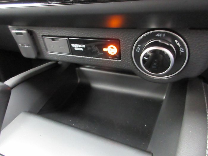 2025 Mazda BT-50 GT