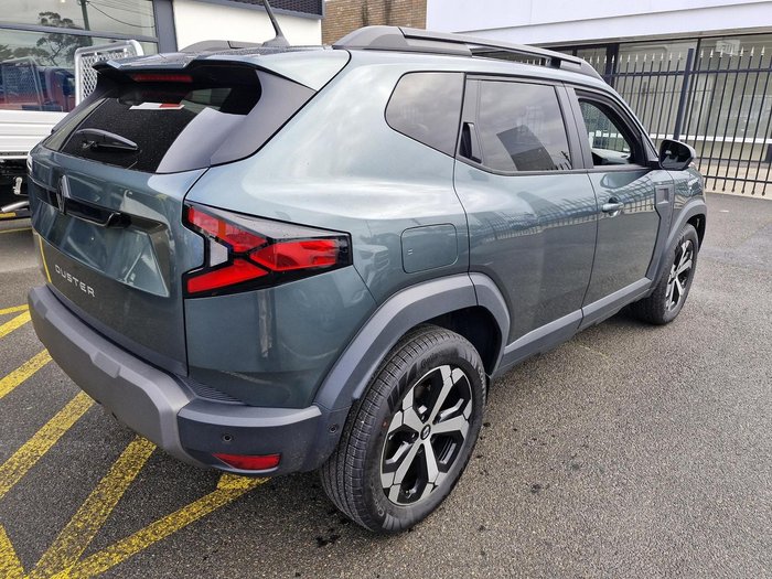 2025 Renault Duster Techno