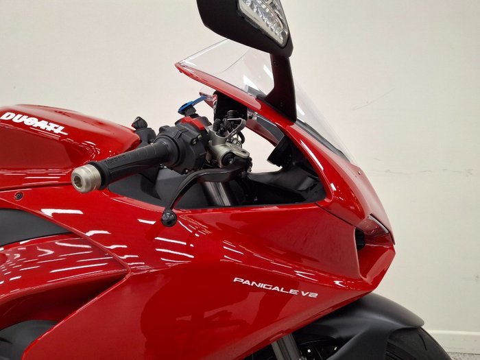 2024 DUCATI PANIGALE V2 Red