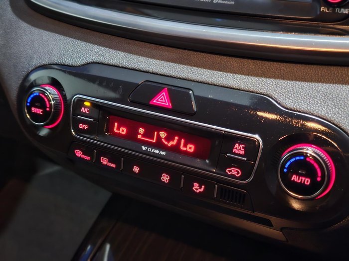 2018 Kia Sorento SLi