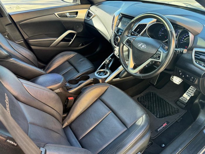 2017 Hyundai Veloster FS5 Series II Grey