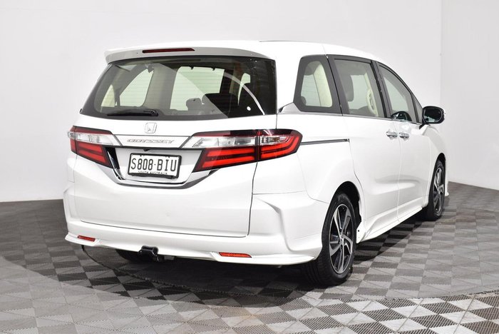 2015 Honda Odyssey VTi-L