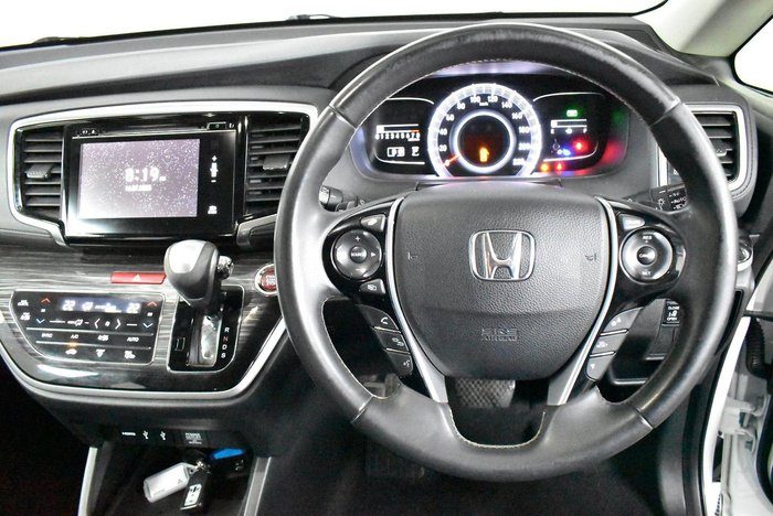 2015 Honda Odyssey VTi-L