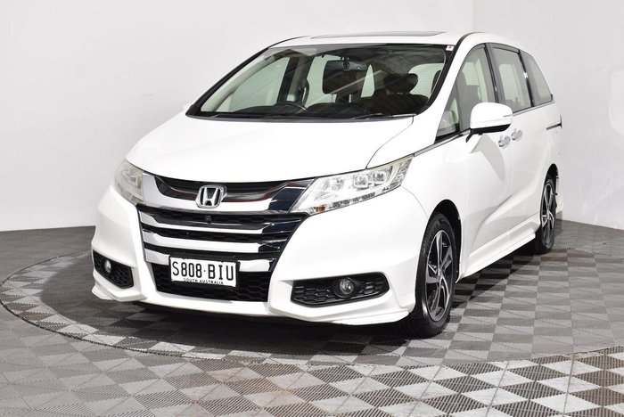 2015 Honda Odyssey VTi-L