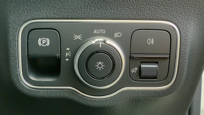 2025 Mercedes-Benz GLA-Class GLA250 e with EQ hybrid technology