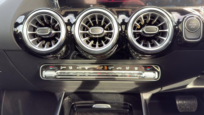 2025 Mercedes-Benz GLA-Class GLA250 e with EQ hybrid technology