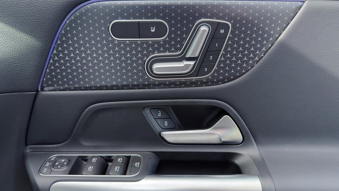 2025 Mercedes-Benz GLA-Class GLA250 e with EQ hybrid technology