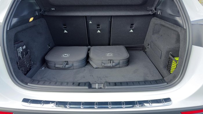 2025 Mercedes-Benz GLA-Class GLA250 e with EQ hybrid technology