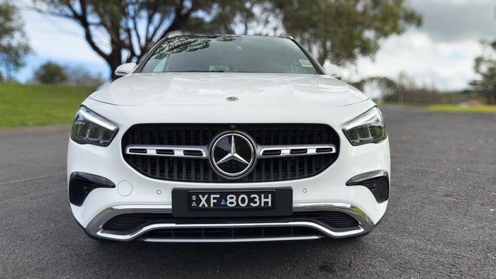 2025 Mercedes-Benz GLA-Class GLA250 e with EQ hybrid technology