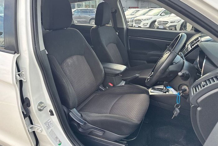 2019 Mitsubishi ASX ES