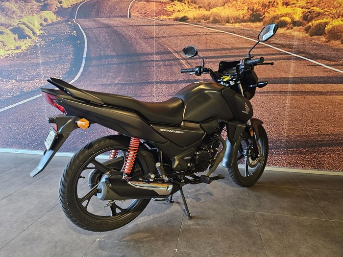 2023 Honda CB125F (CBF125) CB Black