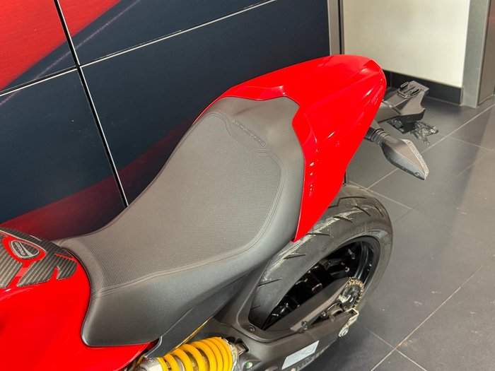 2019 Ducati Monster 659 ABS Monster Red