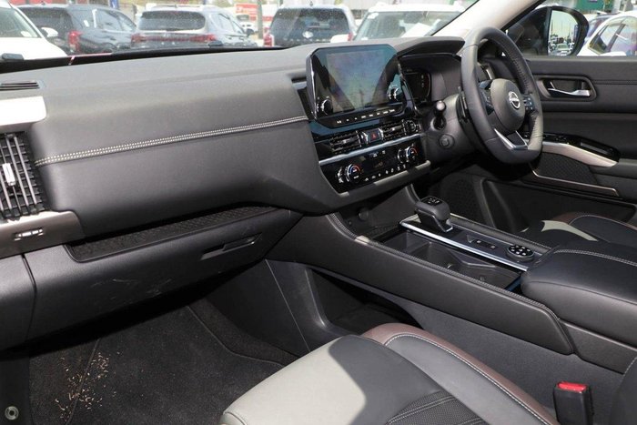 2024 Nissan Pathfinder Ti-L R53 MY24 4X4 On Demand Scarlet Ember/Super Black