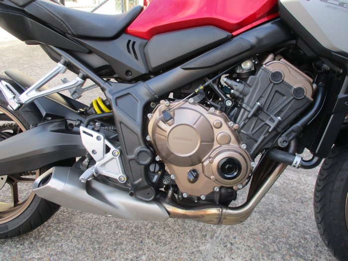 2019 Honda CB650R RED