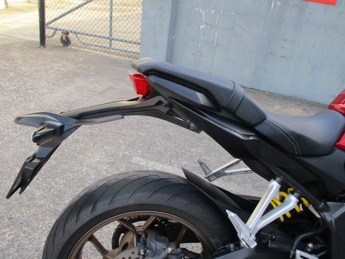 2019 Honda CB650R RED