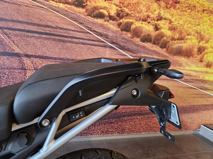 2025 Triumph Tiger 900 GT Pro Tiger Black