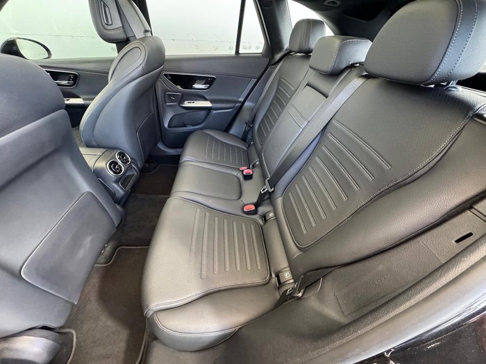 2023 Mercedes-Benz GLC-Class GLC300