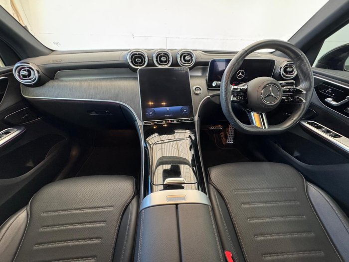 2023 Mercedes-Benz GLC-Class GLC300