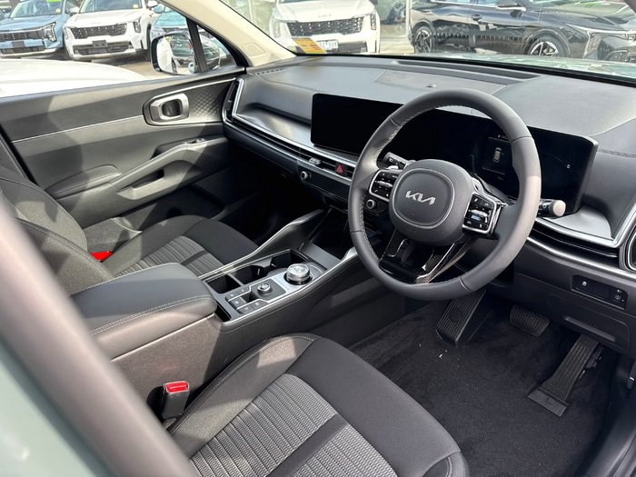 2025 KIA SORENTO SPORT