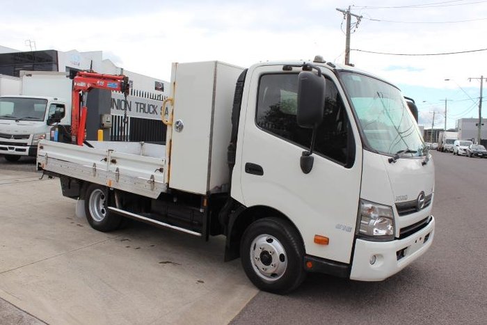2019 Hino 300 616 616 AUTO WHITE