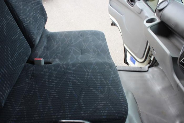 2018 Hino 300 616 300 /616 WHITE