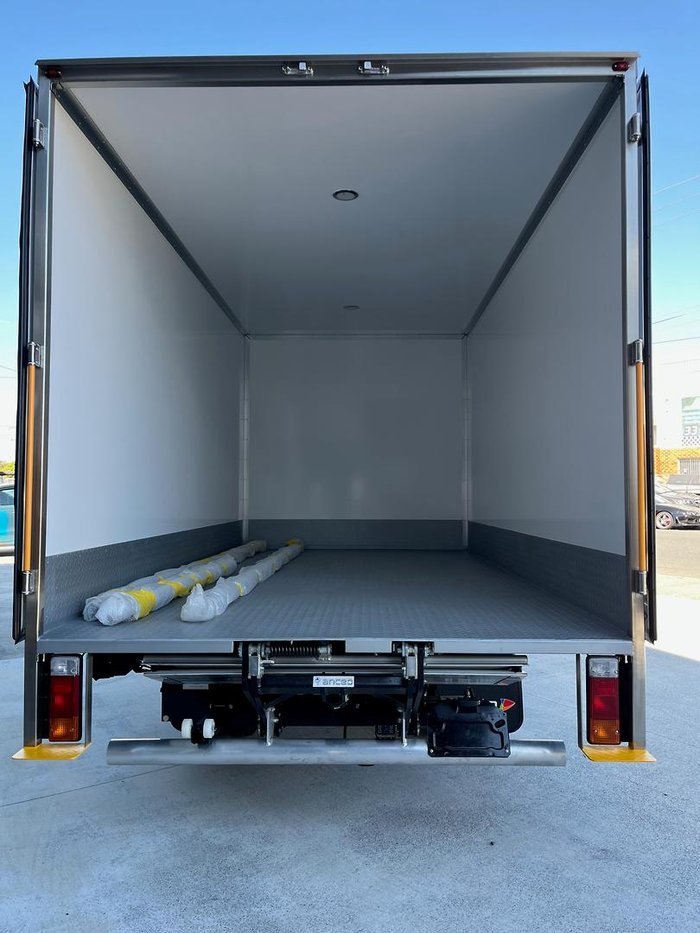 2025 Hino 300 Series 616 White