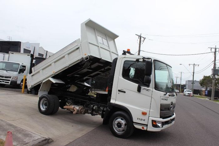 2019 Hino 500 Series FC1124 Tipper WHITE