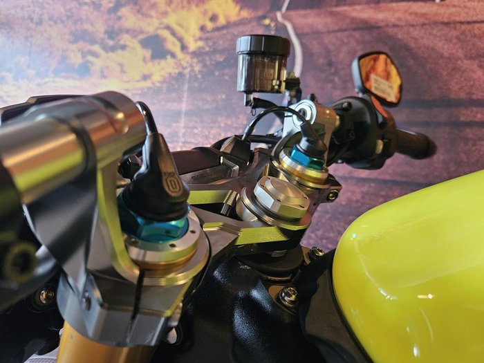 2025 Triumph Speed Triple RS 1200 Speed Triple Yellow