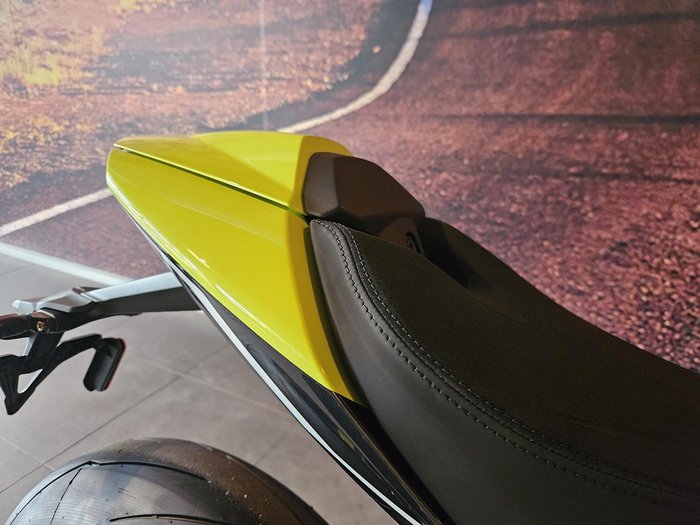 2025 Triumph Speed Triple RS 1200 Speed Triple Yellow