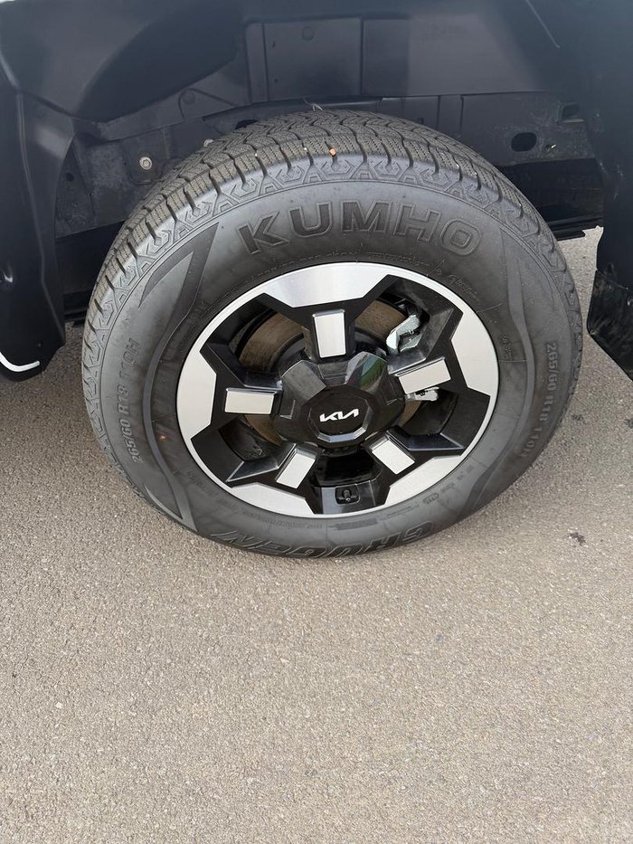 2025 Kia Tasman SX+